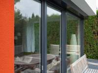 Terrassentür aus Kunststoff für modernes Wohnhaus in Remscheid