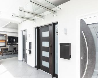 Haustüren Ausstellung von Brandenstein